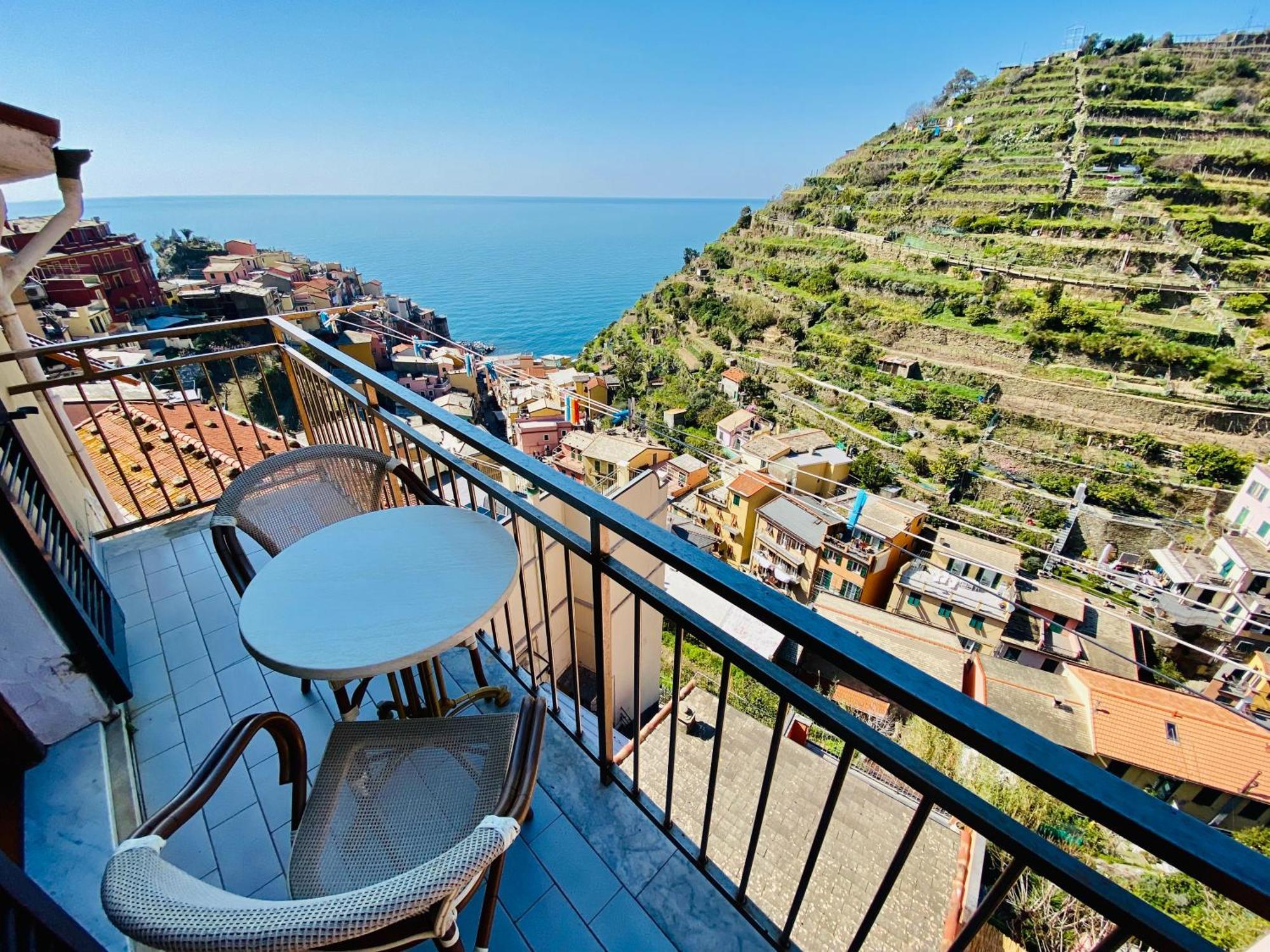 The Manarola Main Plaza Hotell Eksteriør bilde